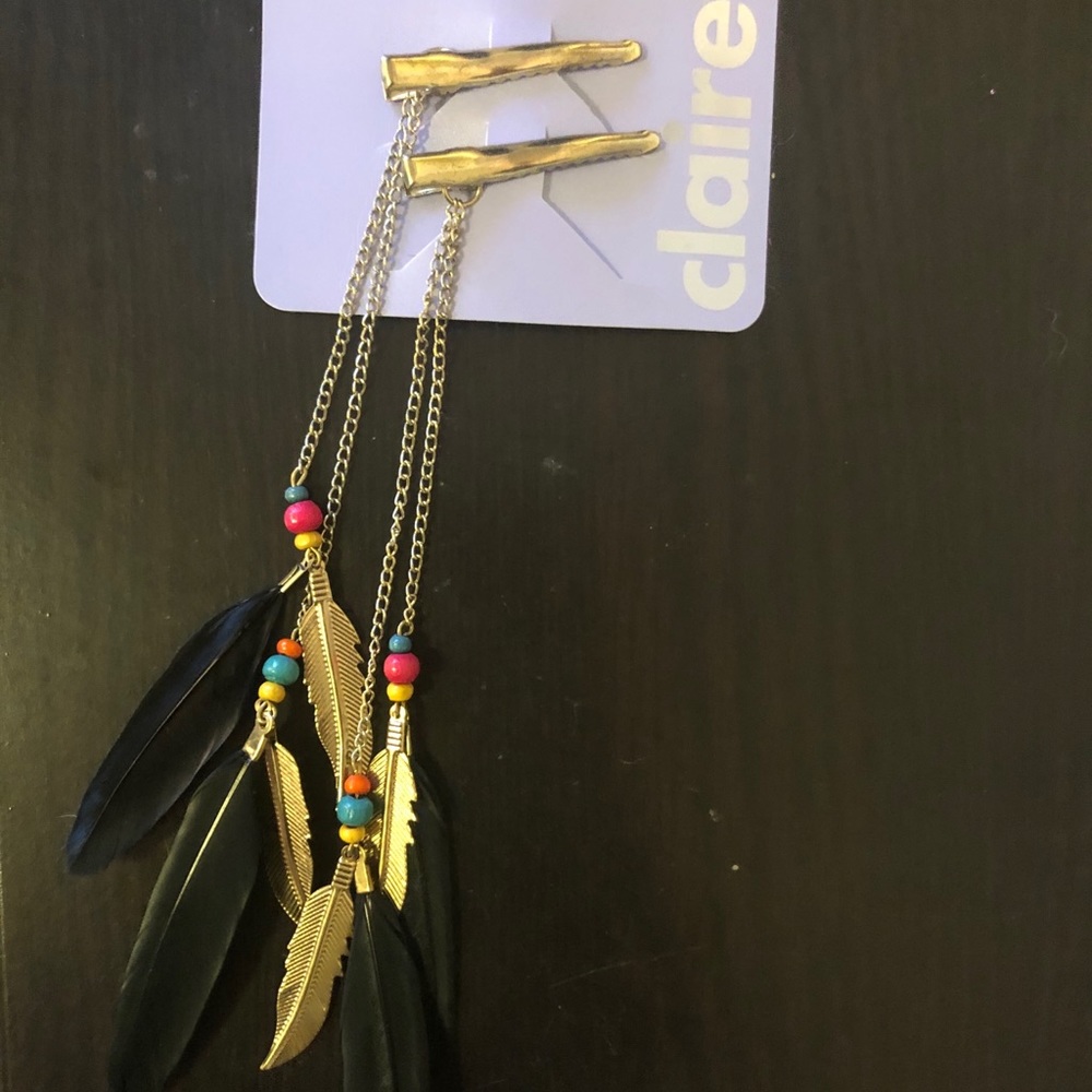 Feather hair clips